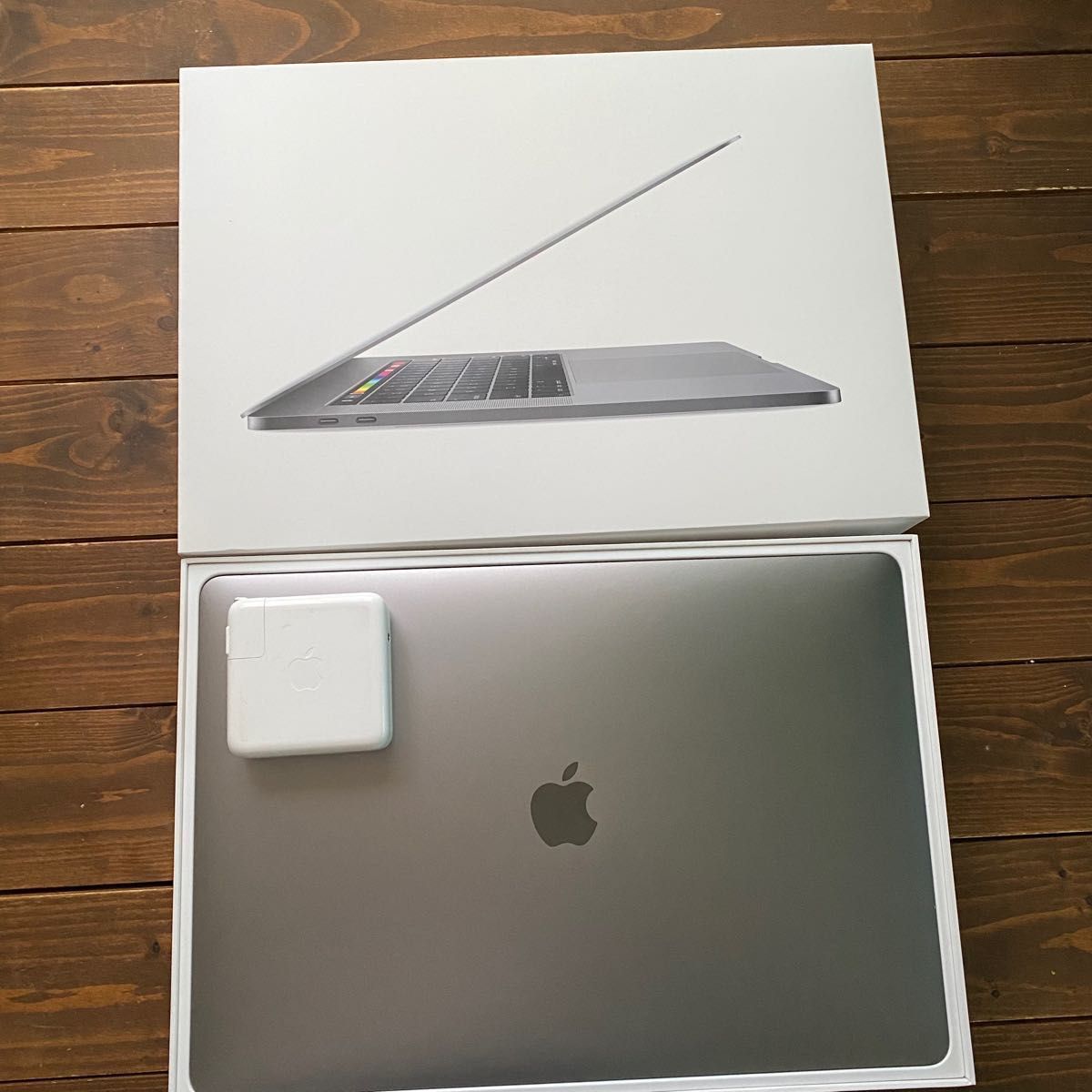 MacBook Pro タッチバー 15インチ2018 スペースグレイ | www
