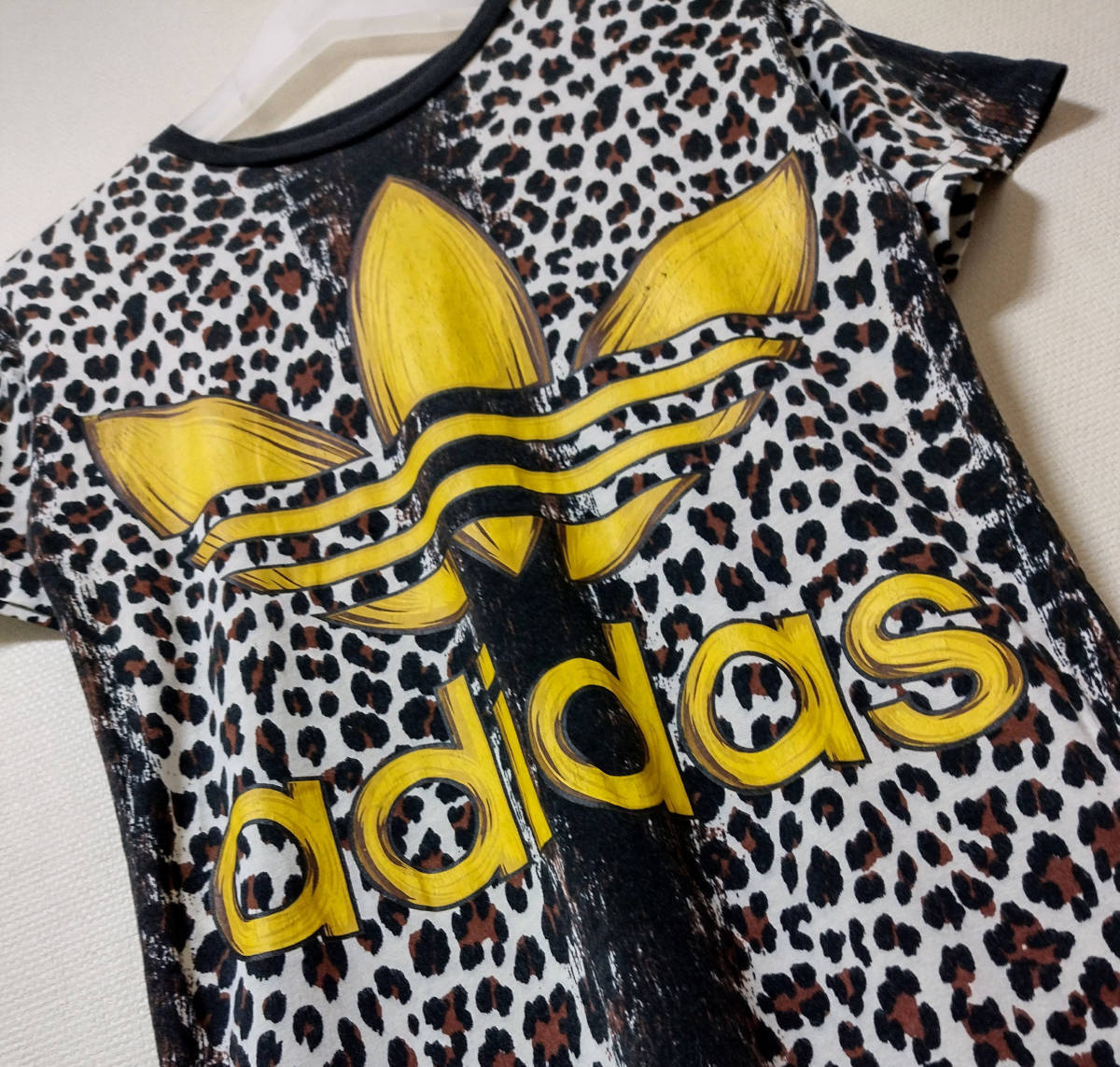 Adidas x Jeremy scott XSサイズ レオパード Tシャツ ヒョウ柄