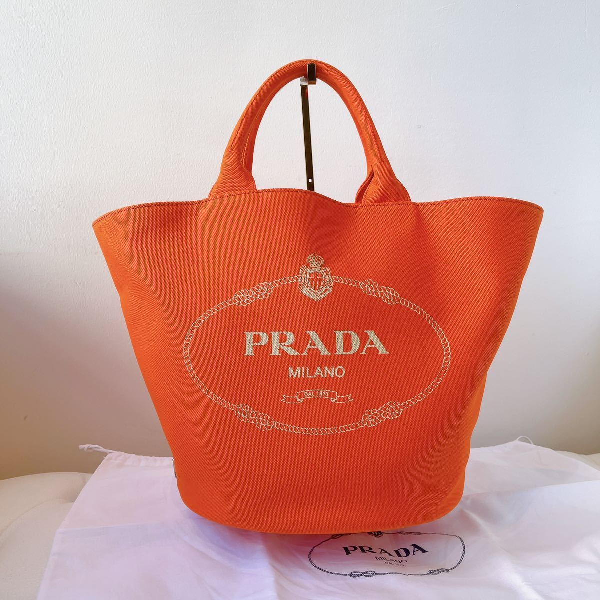 人気ショップ PRADA プラダ トートバッグ CANAPA オレンジの通販 by ブランディア｜プラダならラクマ
