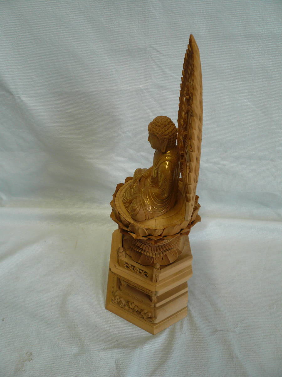 木製の仏像と台座　（仏像と台座は別々に分かれます）　高さ　約310mm　当時物_画像5