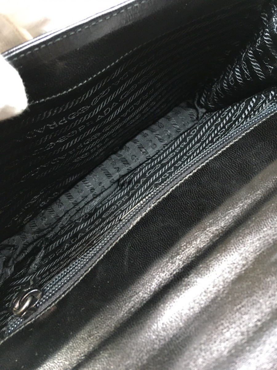 プラダ レザー プラスチック チェーン ショルダーバッグ トートバッグ