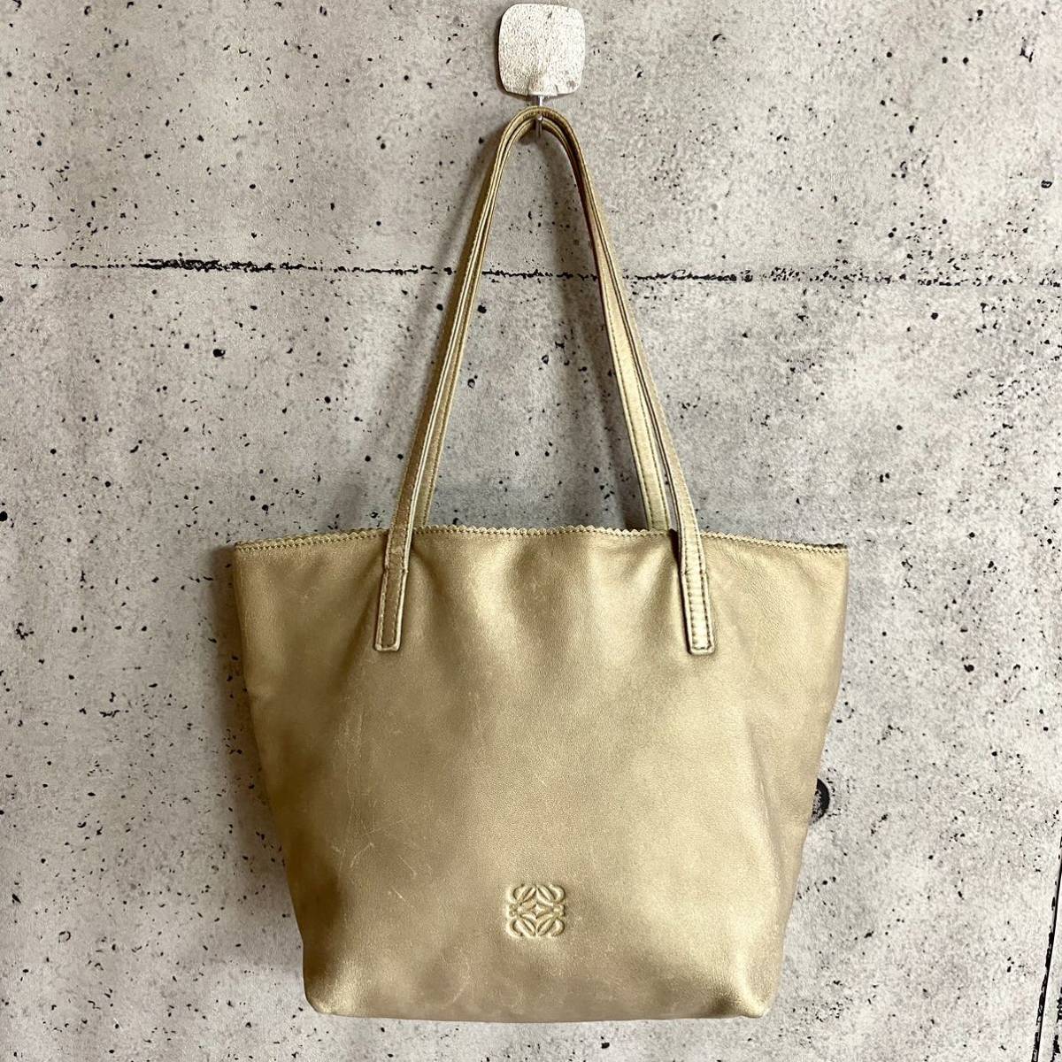 ヤフオク! - 本物 LOEWE ロエベ アナグラム柄 ナッパレザー