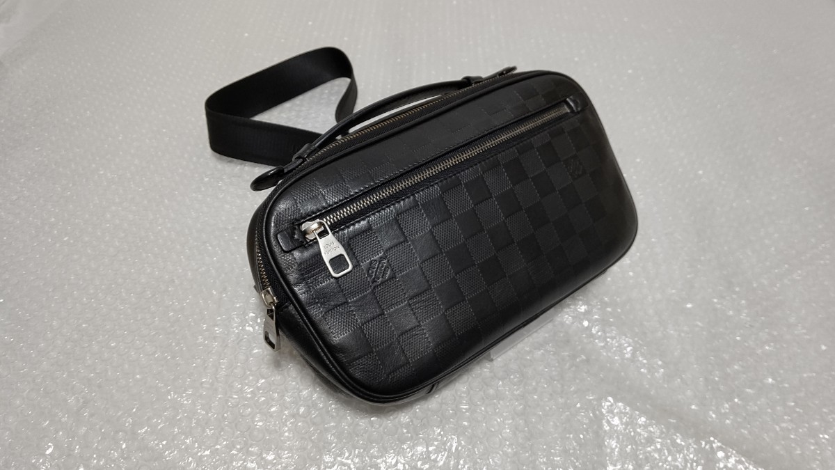 美品 LOUIS VUITTON ボディバッグ ダミエ アンフィニ アンブレール セカンドバッグ_画像1