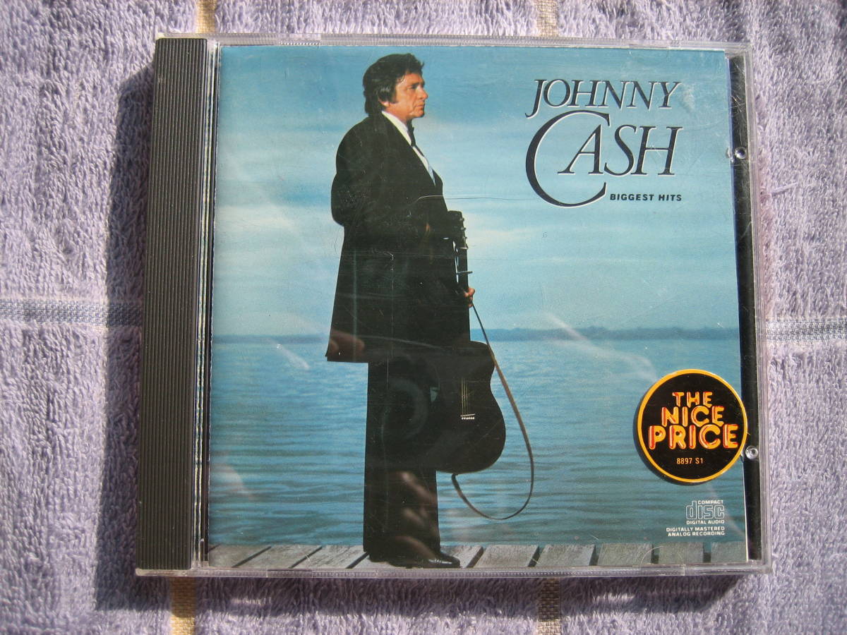 CD　ジョニーキャッシュ　BIGGEST HITS　ベスト盤　輸入盤・中古品　JOHNNY CASH_画像1