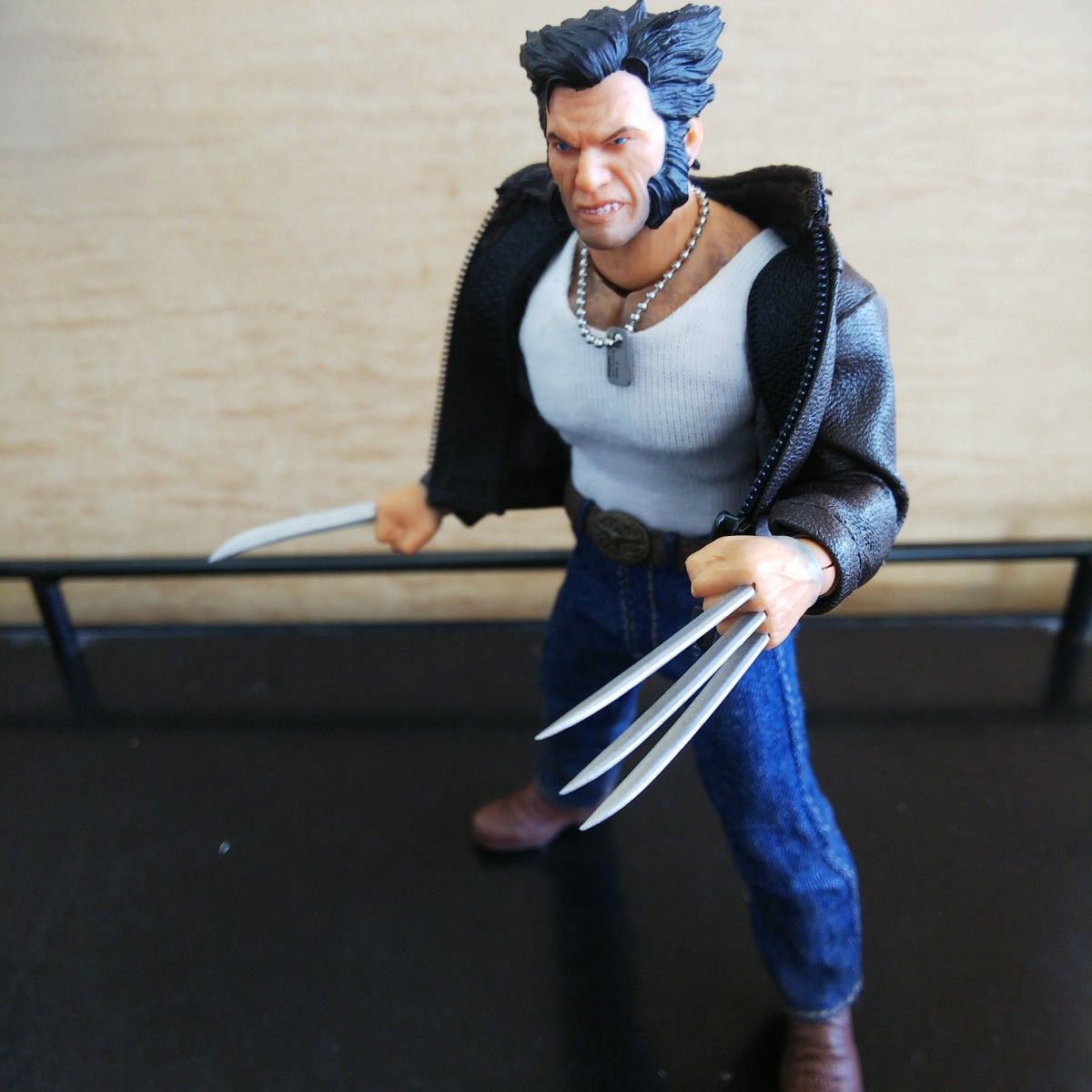メズコ ワン12 X-MEN ウルヴァリン ローガン フィギュア|Yahoo メズコ ワン12 X-MEN ウルヴァリン ローガン フィギュア|Yahoo