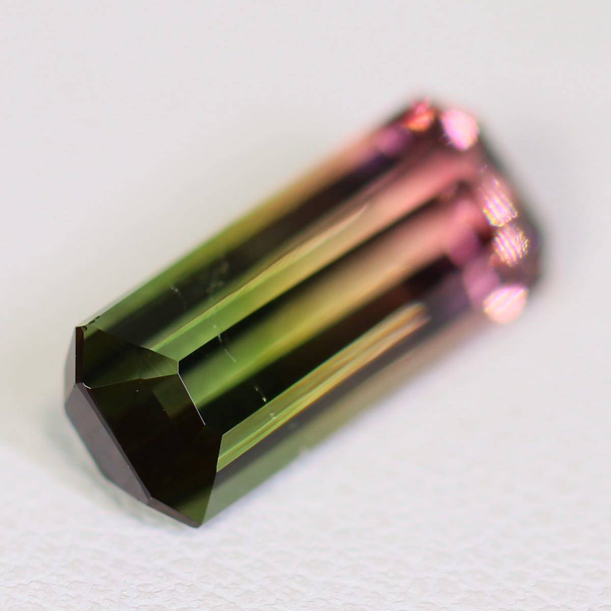 セール! 『天然パーティーカラートルマリン』3.85ct アフガニスタン産