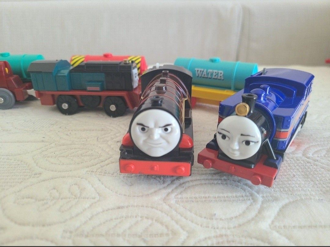 ちゃぴまろ様専用 美品 プラレール きかんしゃトーマス ハリケーン