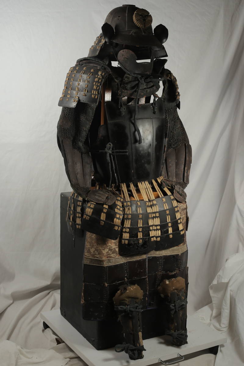 戦闘痕とどめる、古式仙台胴具足の良品  江戸時代 具足 甲冑 鎧の画像2