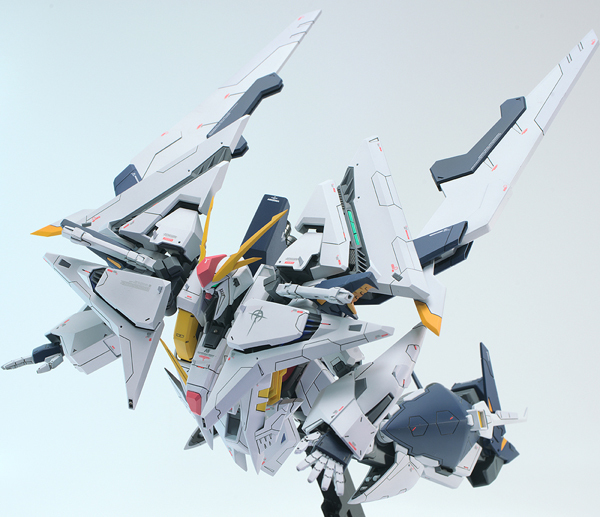 HG　Ξ(クスィー)ガンダム　改修塗装済完成品　送料無料_画像6