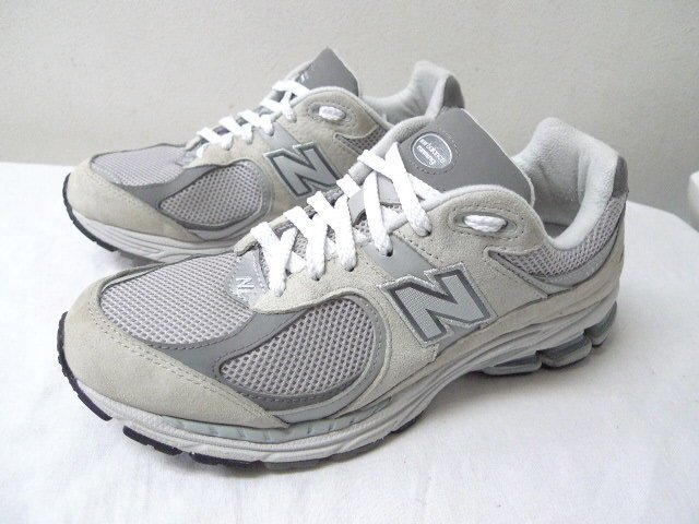 ◇new balance ニューバランスML2002RO スウェードスニーカーグレー