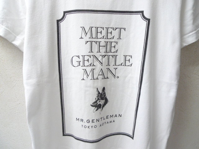 ◆Mr GENTLE MAN ミスタージェントルマン DOGフレームプリント Tシャツ 白 サイズM_画像2