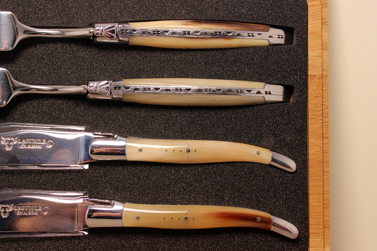 LAGUIOLE EN AUBRAC バッファローホーンハンドル ペアセット