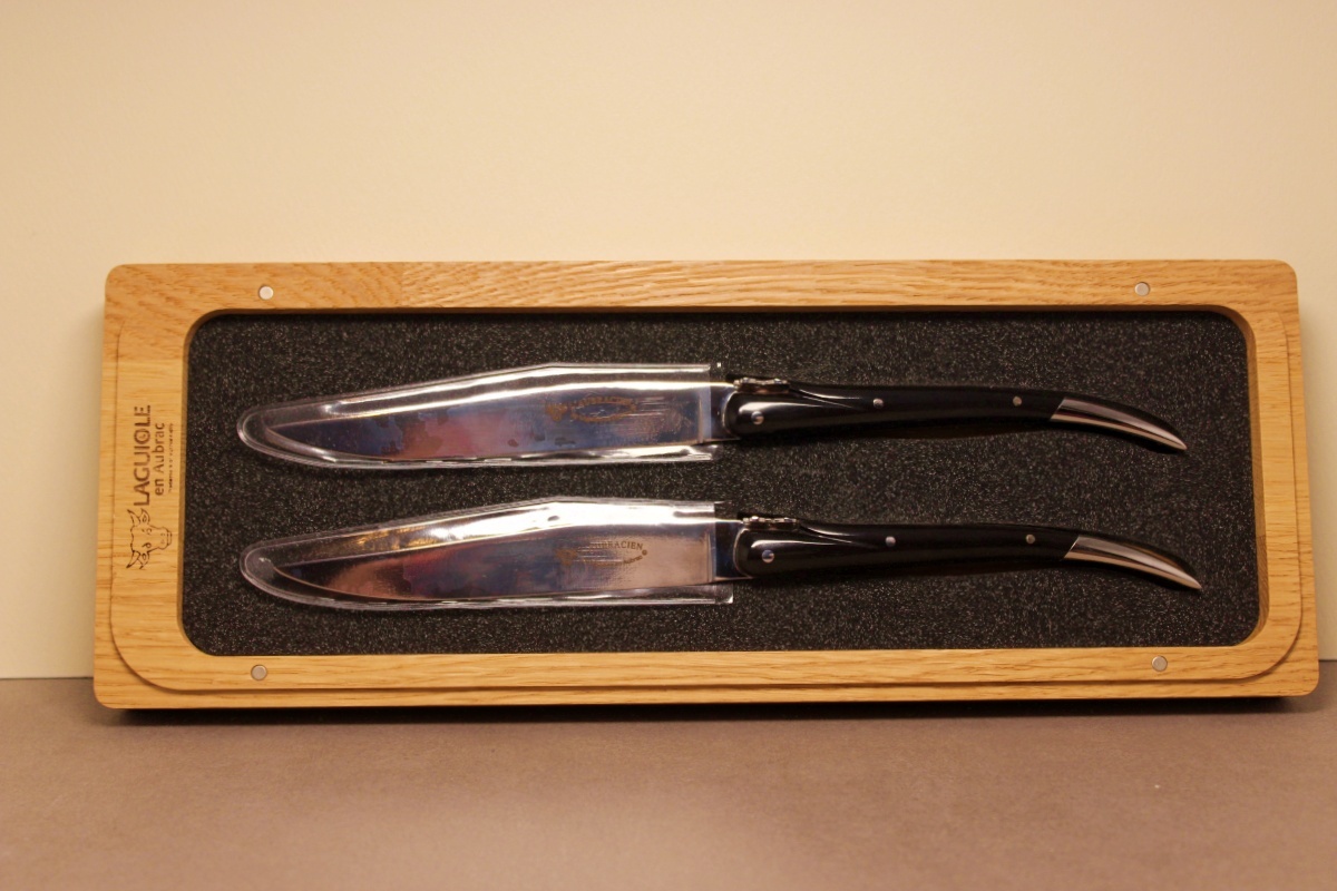 ☆LAGUIOLE EN AUBRAC ラギオール・アン・オブラック AUBRACIEN