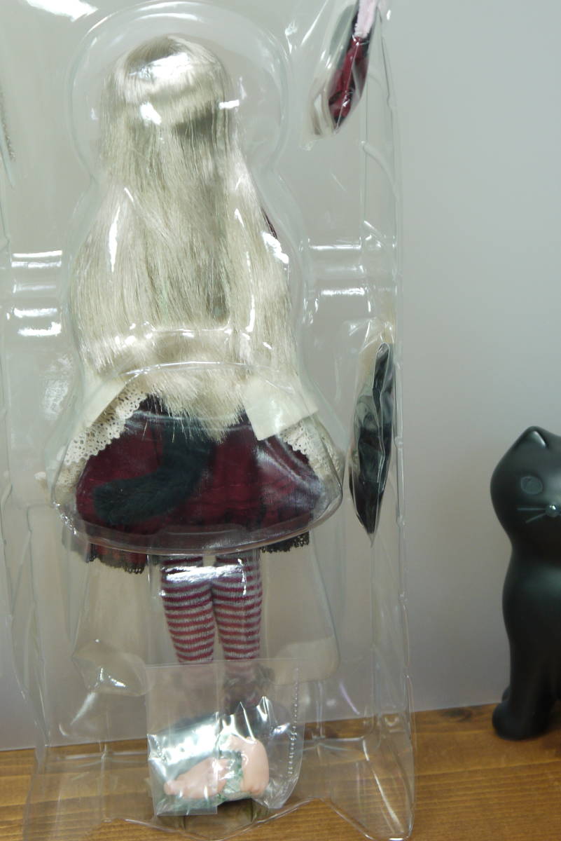 アゾン 1/6 えっくす きゅーと Classic Alice Chershire cat アゾン 1/6 えっくす きゅーと Classic Alice Chershire cat