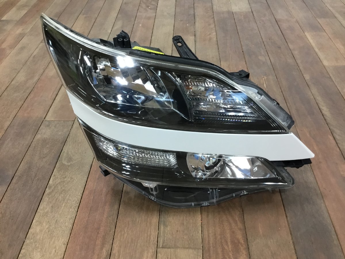 20 ヴェルファイア 2.4Z 前期 純正 HID AFS無 右 ヘッドライト ICHIKOH 58-23 　　　　　　　　　　2300352 2J9-1 　幸　　_点灯確認済みです。