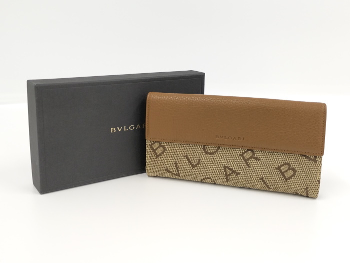 BVLGARI 二つ折り長財布 Wホック ロゴマニア キャンバス レザー | des