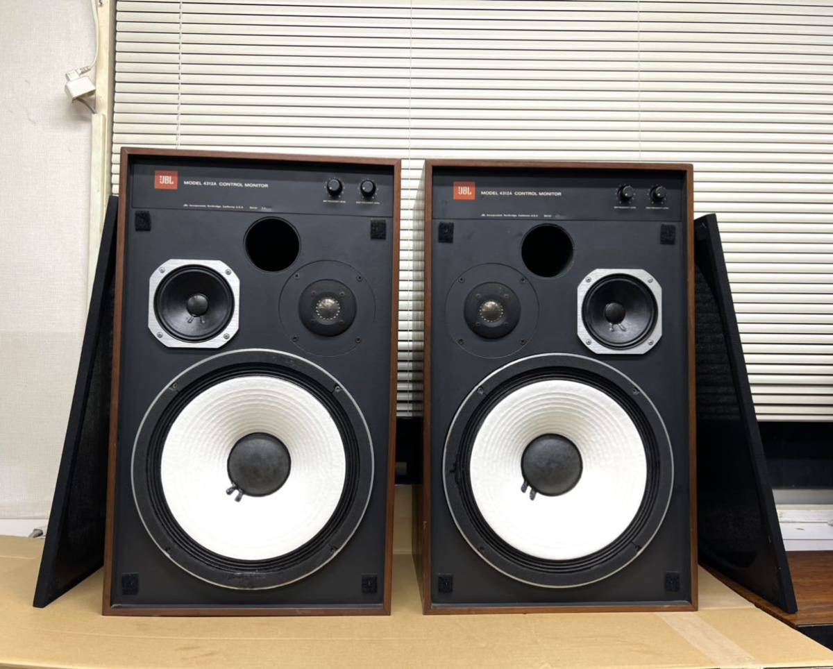 レベル JBL 4312A MONITOR CONTROL スピーカー ペア。動作品。 します