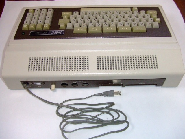 パーソナルコンピュータ PC-8001 本体のみ　動作未確認
