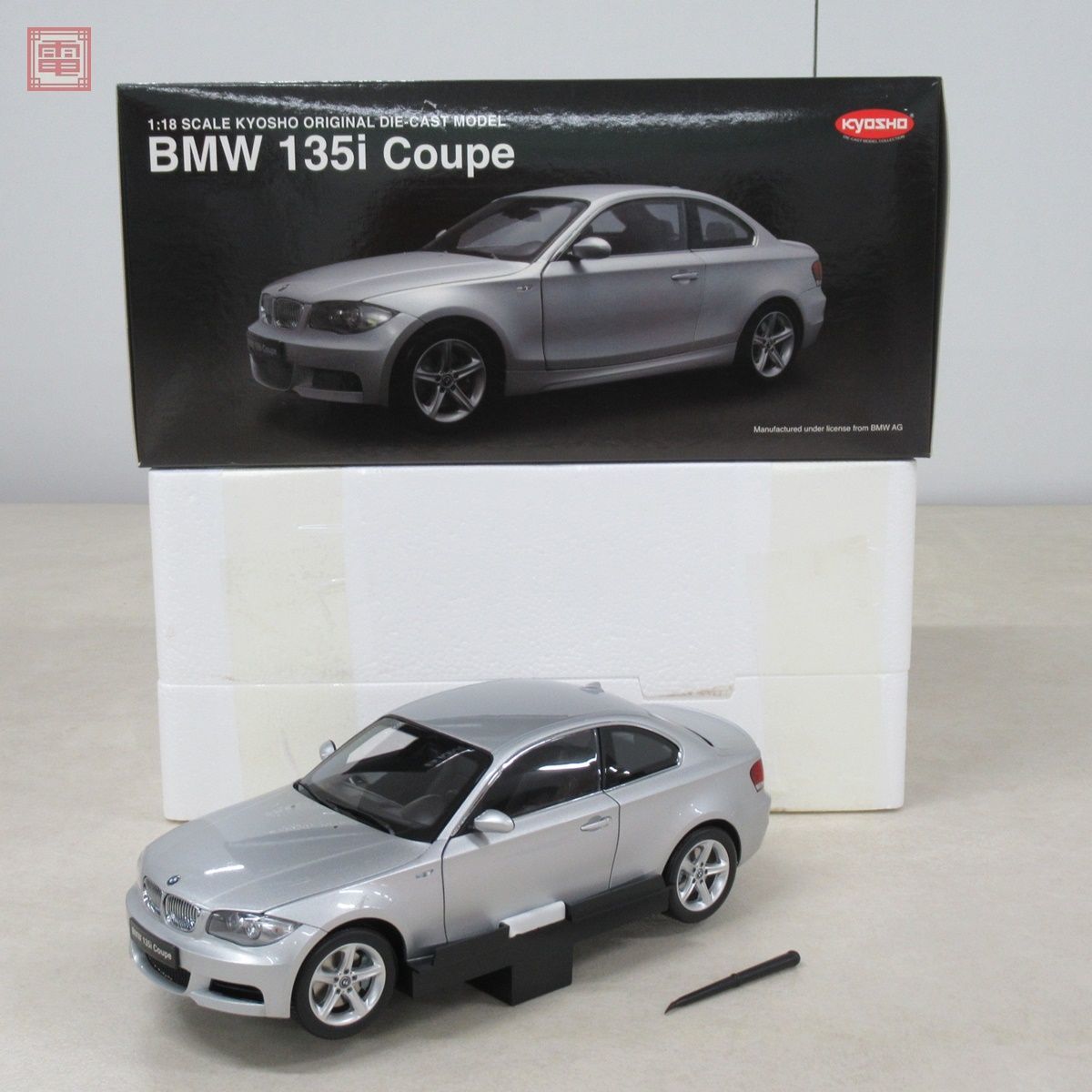 Yahoo!オークション - 京商 1/18 BMW 135i クーペ シルバー No Yahoo!オークション - 京商 1/18 BMW 135i クーペ シルバー No