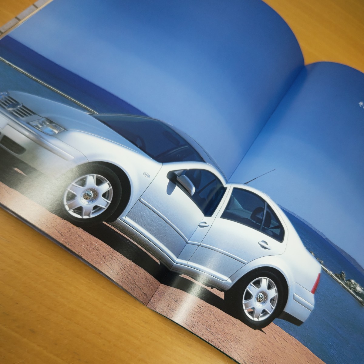 【絶版車】フォルクスワーゲンボーラ 新品カタログ 2002年当時物 37ページ版_画像6