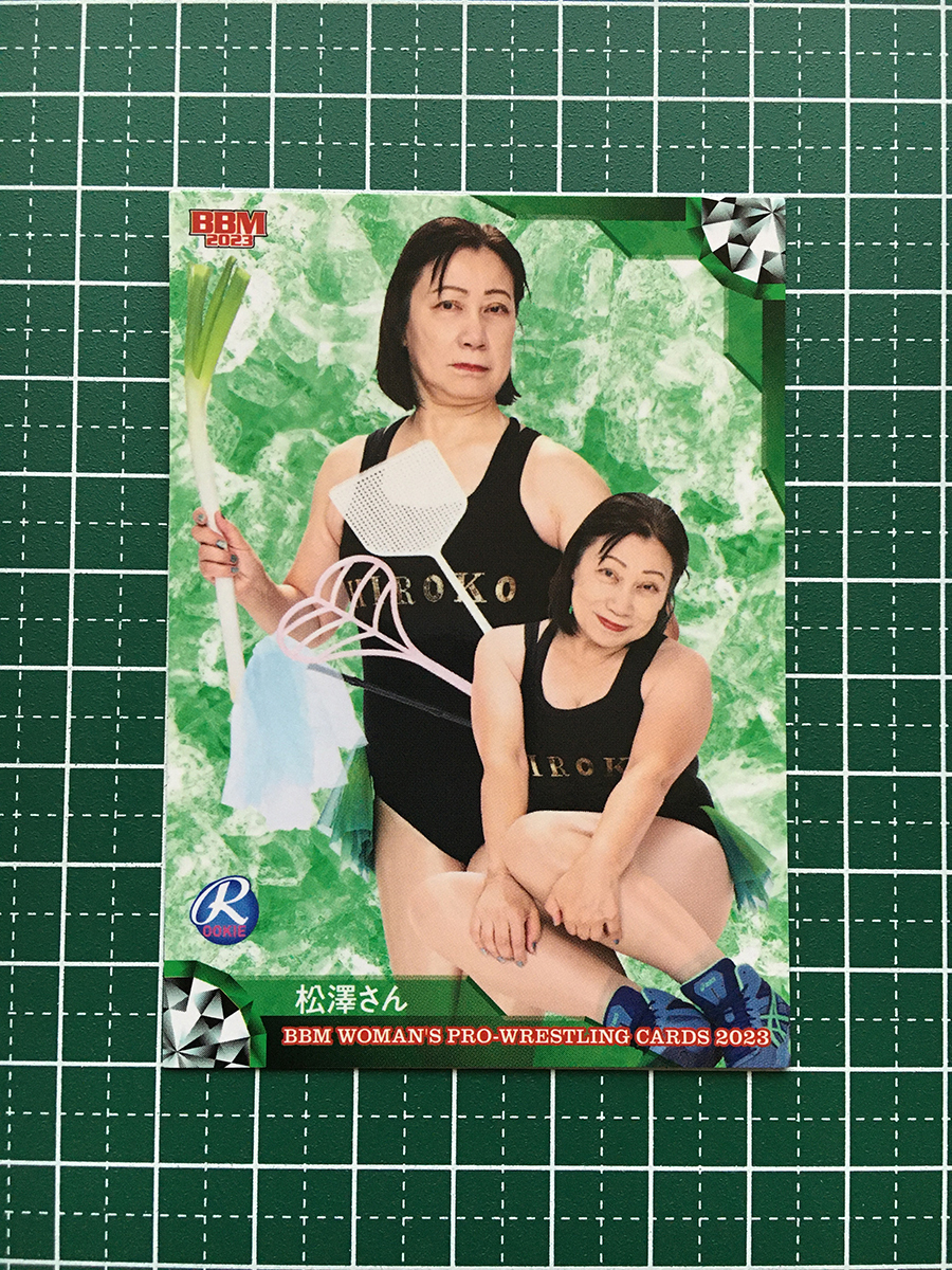 *BBM 2023 женщина Professional Wrestling карта #107 сосна . san обычная карта [ реальная служба игрок ] rookie [RC]*