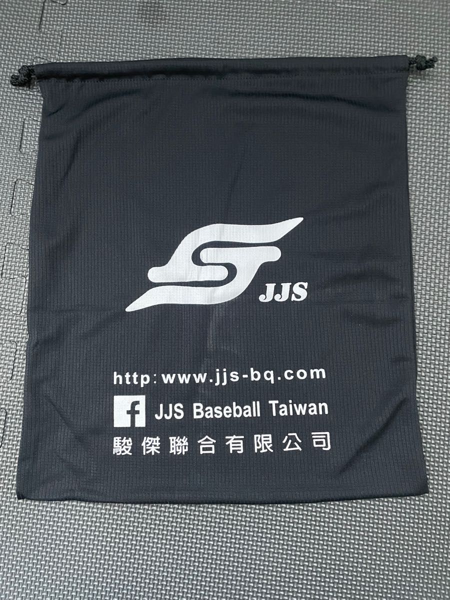 {在庫処分} 台湾JJS  野球　硬式、軟式兼用　グローブ グラブ　外野手用 右投用　(全新品)