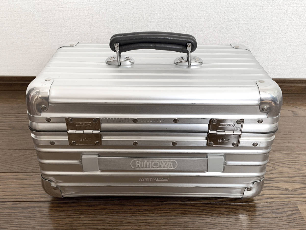 RIMOWA CLASSIC FLIGHT BEAUTY CASE リモワ クラシックフライト ビューティケース/カメラケース スーツケース アタッシュ バッグ トパーズ