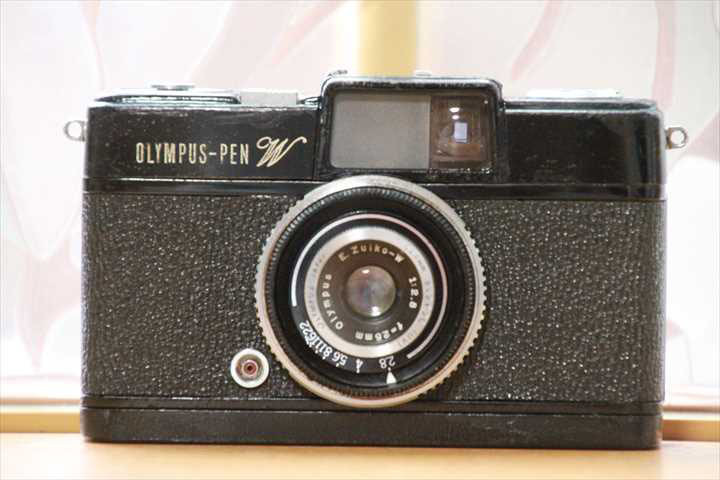 フィルムカメラ 中古 OLYMPUS PEN W フィルムカメラ olympus pen フィルム カメラ【中古】【送料無料】【オーバーホール済】