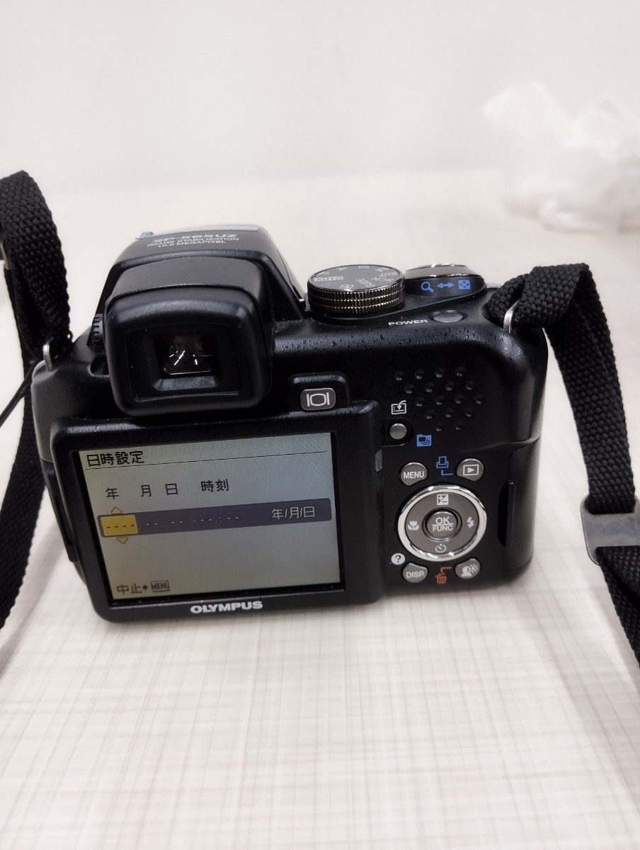 デジタルカメラ OLYMPUS オリンパス SP-565UZ 単3電池×4 1000万画素 20倍光学ズーム WIDE 26mm 2.5型液晶モニター 顔検出AF の画像3