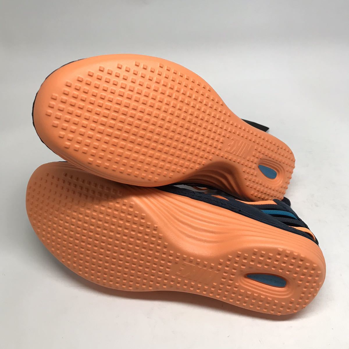 アウトレット特価品】 レア!未使用 13製 NIKE SOLAR SOFT RACHE WOVEN 