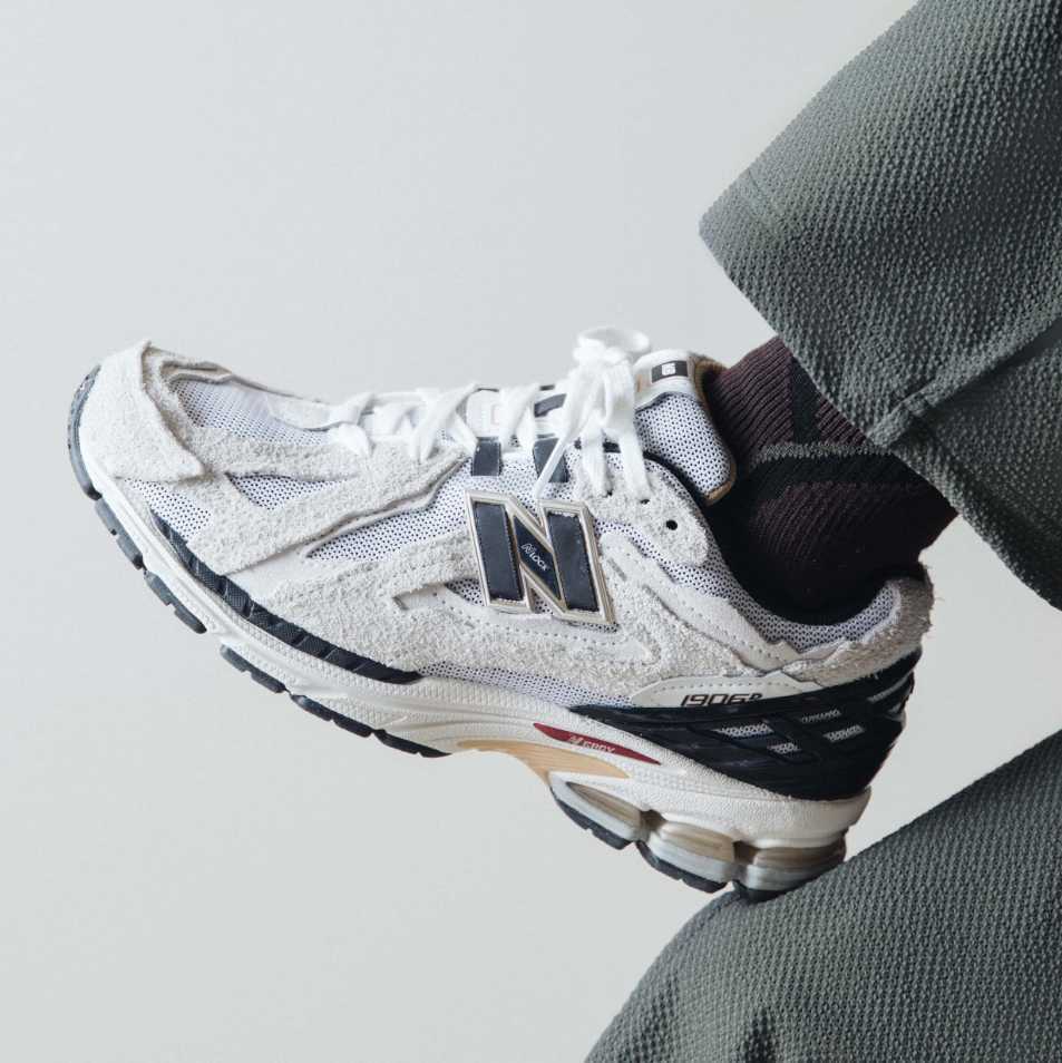 .5㎝ MD 新品 国内未発売　New Balance ニューバランス Protection Pack プロテクションパック ホワイト  DC