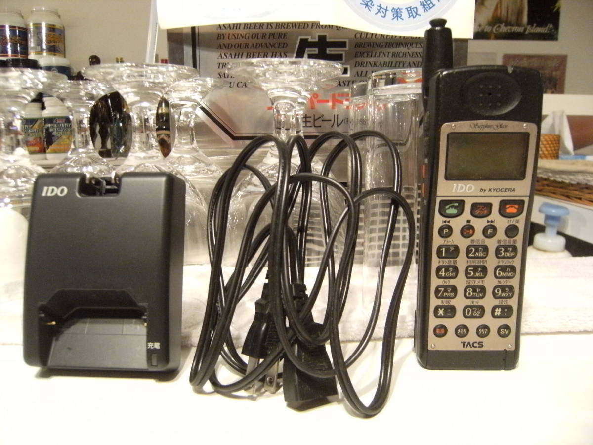 平成レトロ 90年代☆バブル全盛期☆当時物 携帯電話 IDO TACS 平成レトロ 90年代☆バブル全盛期☆当時物 携帯電話 IDO TACS