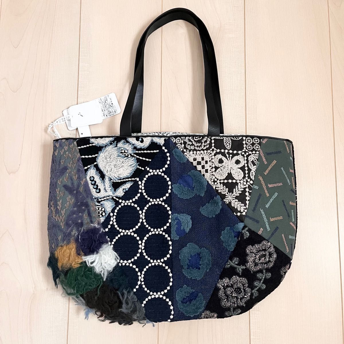 ミナペルホネン pala bag dark mix fox&flower 新品 ミナペルホネン pala bag dark mix fox&flower 新品