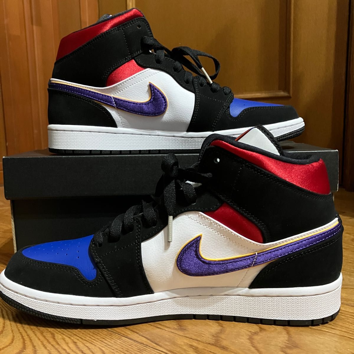 27 5cm NIKE AIR JORDAN 1 MID LAKERS TOP 3 ジョーダン1 27 5cm NIKE AIR JORDAN 1 MID LAKERS TOP 3 ジョーダン1