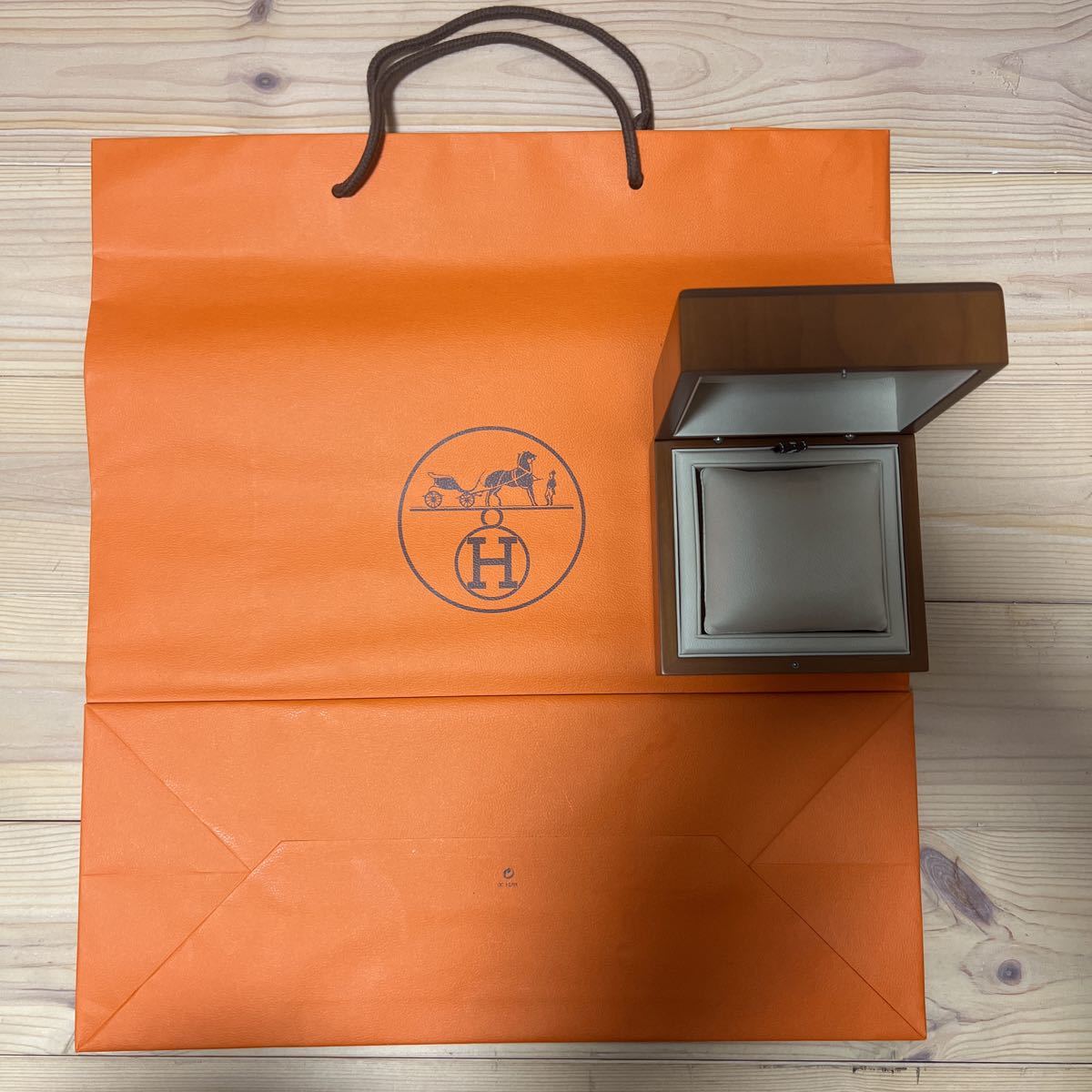 エルメス エルメス時計 ボックス 付属品 空箱 BOX 正箱 純 化粧箱 収納