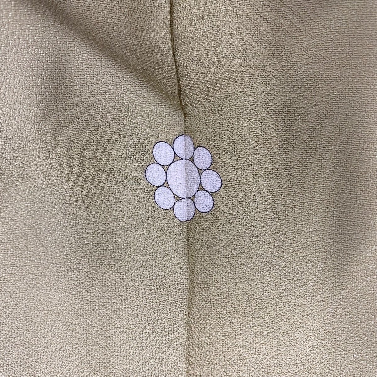色留袖 美品 優品 一つ紋 正絹 金糸 建物 袷 人物 裄丈68cm L 抹茶色