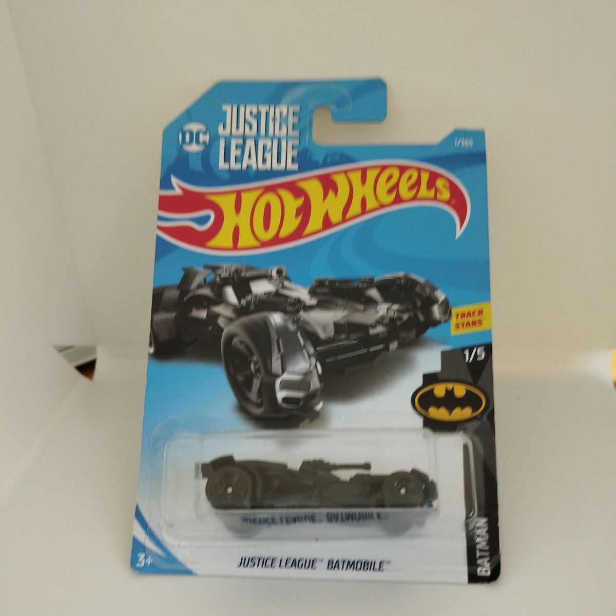 Hot Wheels　JUSTICE LEAGUE BATMOBILE 1_画像1