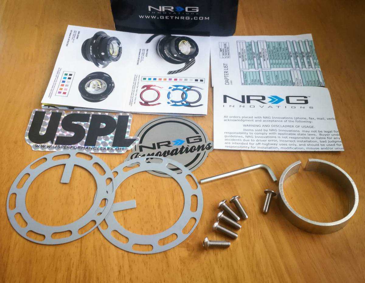 本物! NRG製 Gen2.0 クイックリリース SRK-200BK ハンドル 本物! NRG製 Gen2.0 クイックリリース SRK-200BK ハンドル