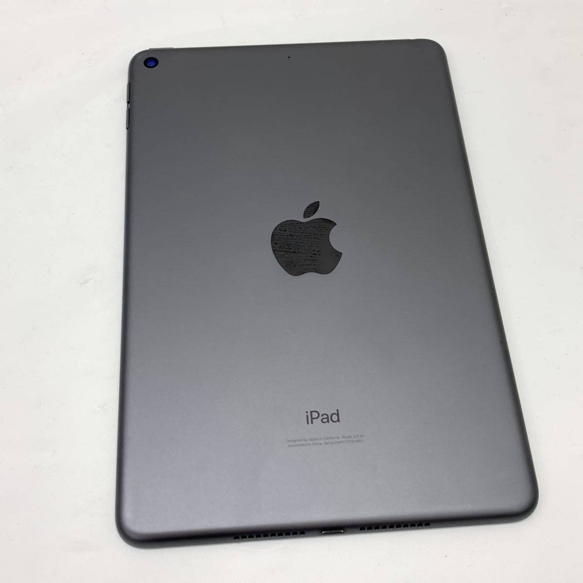 097H063☆Apple iPad mini5 64GB MUQW2J/A Ver15.6.1 A2133 アイパッド