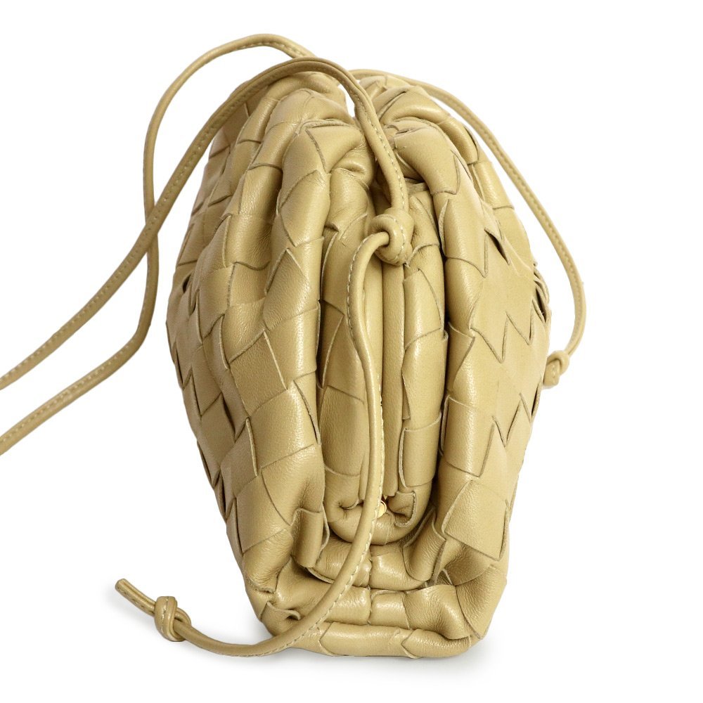 新品・未使用品)ボッテガヴェネタ BOTTEGAVENETA ミニ ザ ポーチ