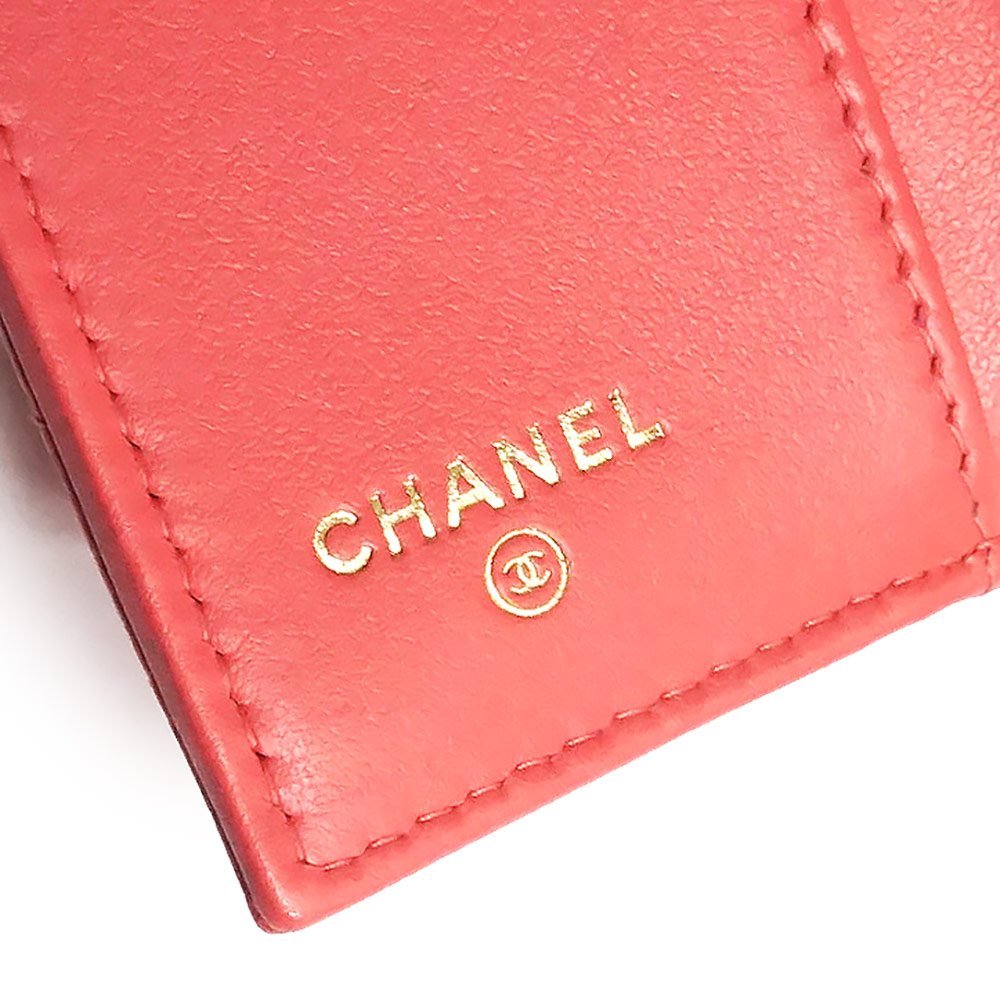 新品・未使用品)シャネル CHANEL クラシック スモール フラップ