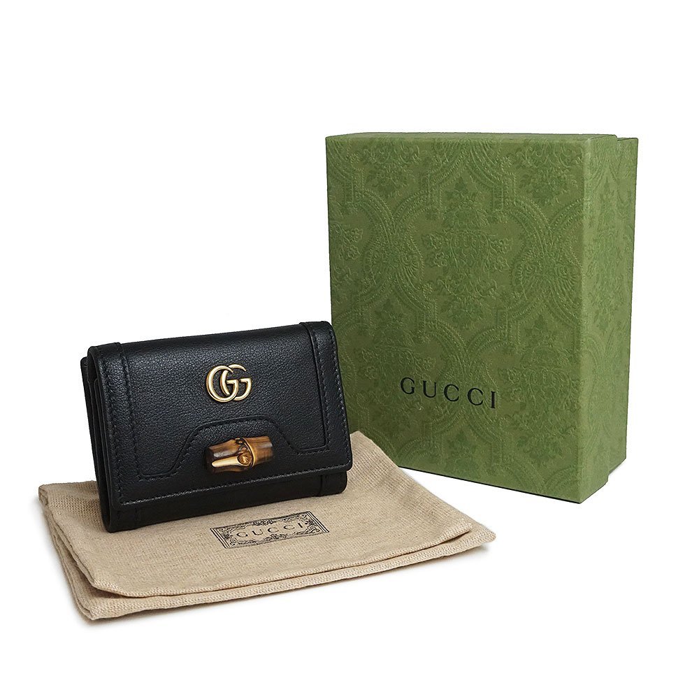 新品・未使用品)グッチ GUCCI バンブー付き ミディアム ウォレット