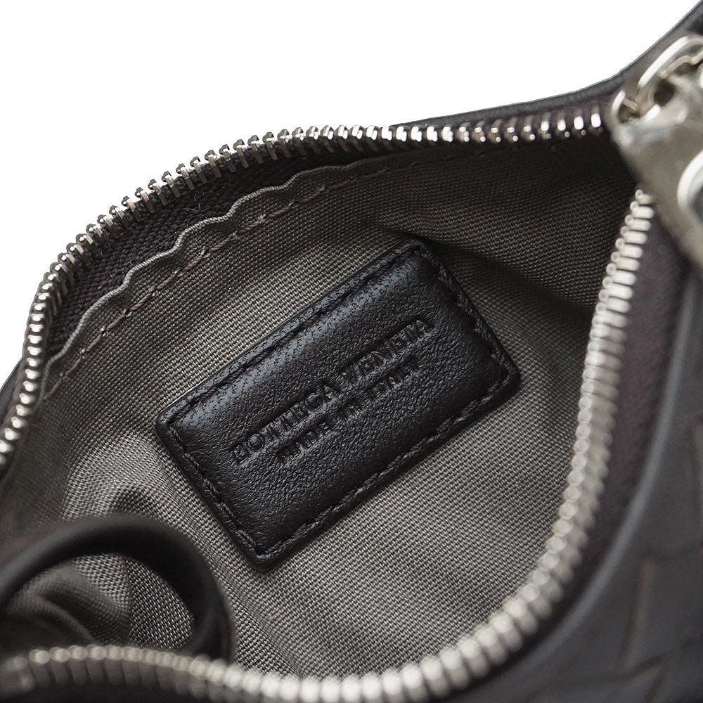 新品・未使用品)ボッテガヴェネタ BOTTEGA VENETA イントレチャート