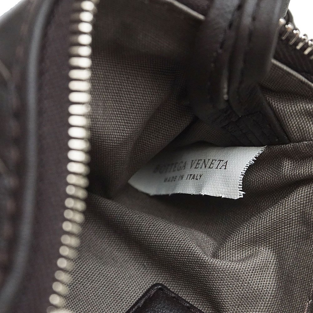 新品・未使用品)ボッテガヴェネタ BOTTEGA VENETA イントレチャート