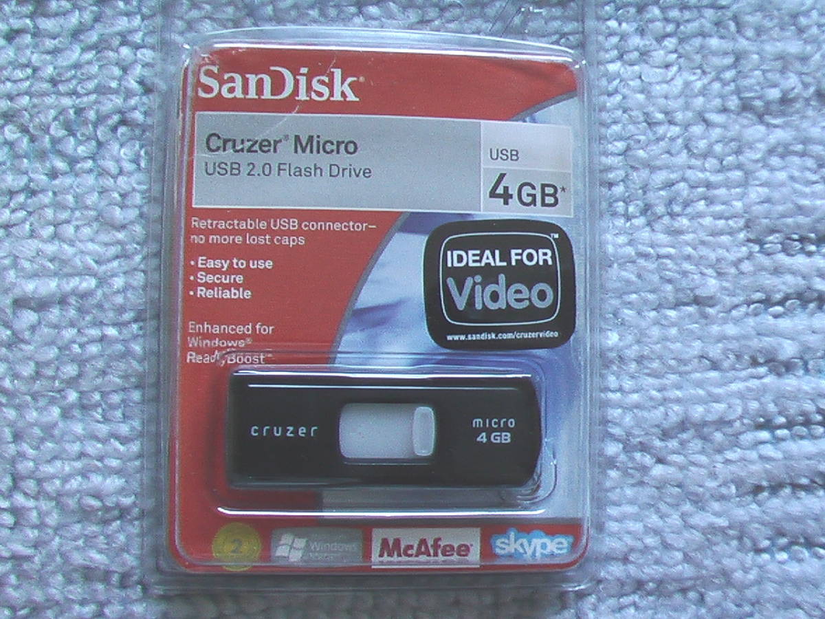 6319-4◆ SanDisk USBメモリー 4GB _画像1
