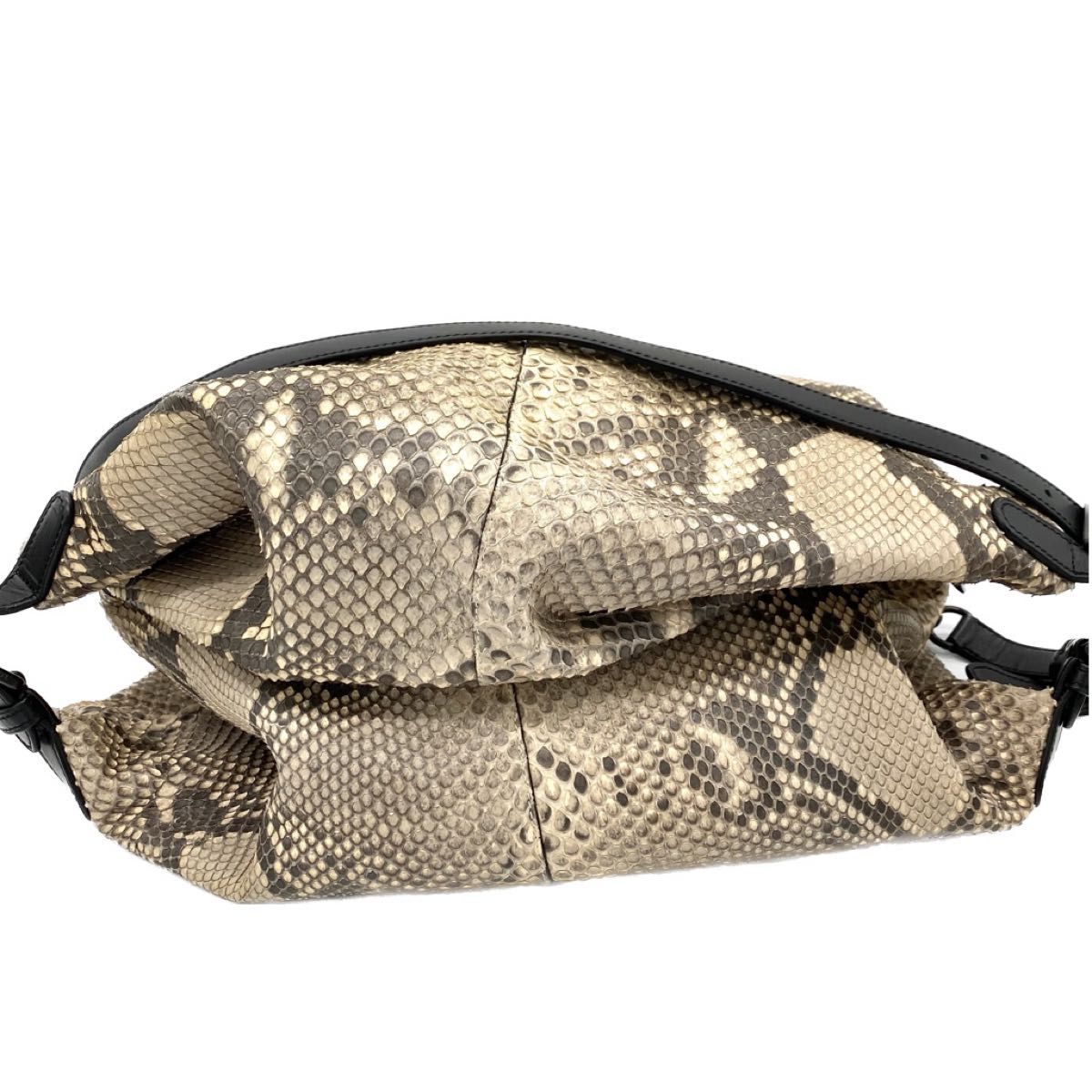 大特価!!】LOEWE ロエベ パイソン ショルダーバッグ ハンドバッグ 2way