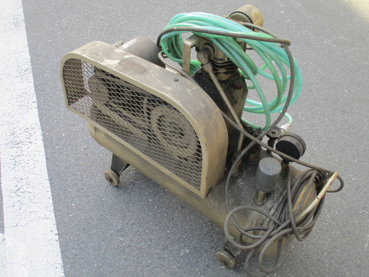 東芝 エアーコンプレッサー GP6-4T9 30Lタンク 200V の商品詳細 東芝 エアーコンプレッサー GP6-4T9 30Lタンク 200V の商品詳細