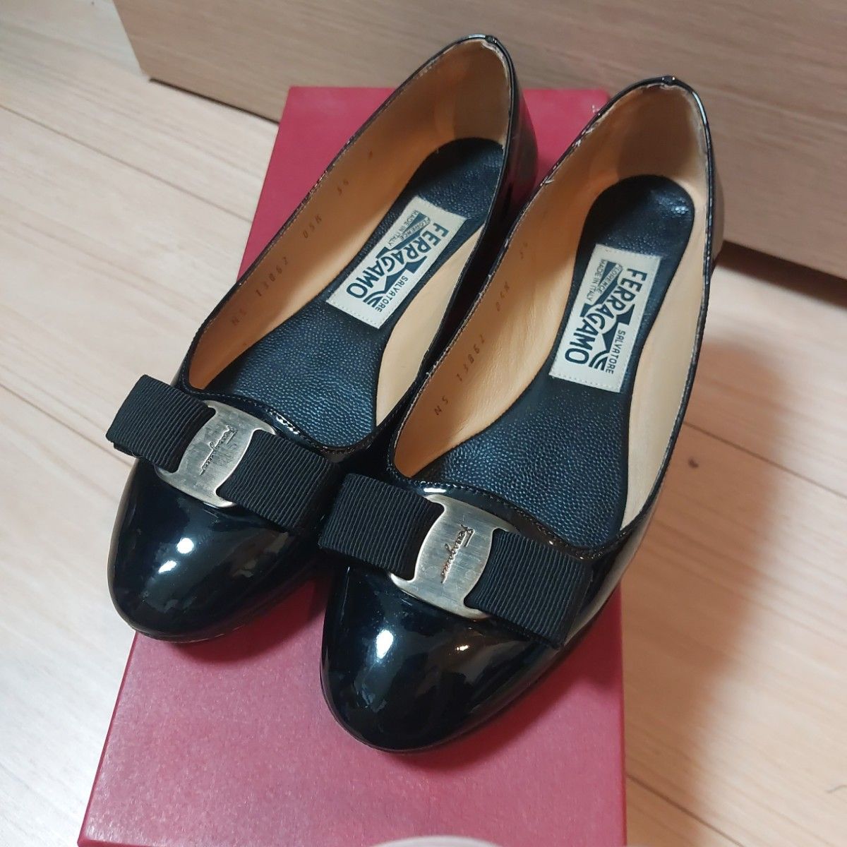新品・未使用♡】VERY掲載♡ フェラガモ バレエシューズ 37.5 一目惚れ