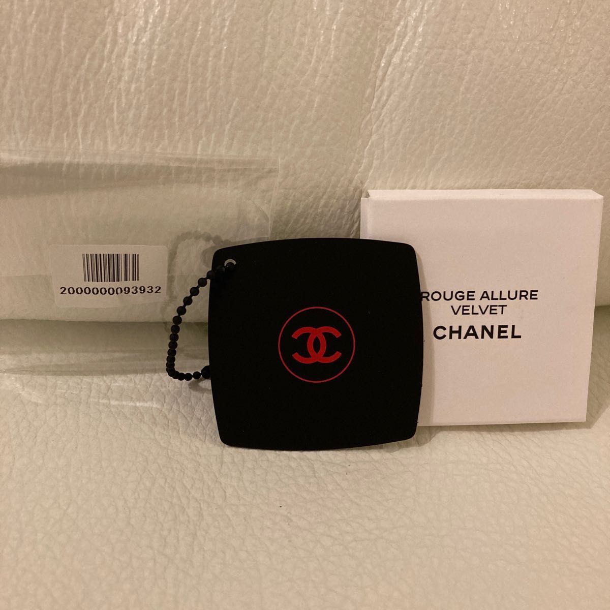 （土曜セール） CHANEL   シャネル チャーム型コンパクトミラー（新品） ノベルティ