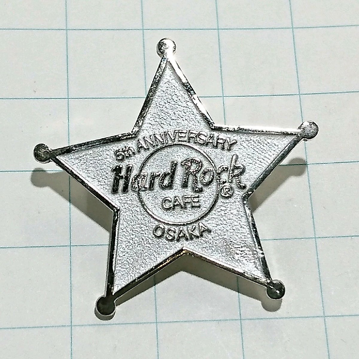 送料無料)Hard Rock Cafe 保安官バッジ ハードロックカフェ PINS ブローチ ピンズ A13015_画像1